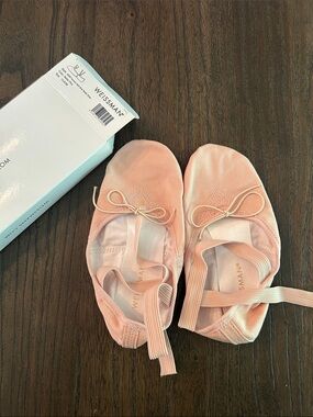 Weissman Light Canvas Pink Ballet Flats with Elastic Straps for Kids